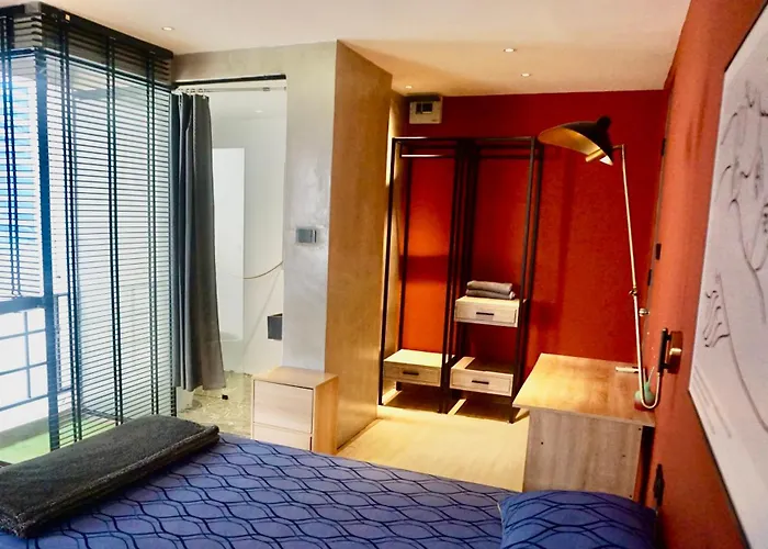 Apartamento Hash Silom Soi 3 - Hip And Funky With Rooftop View *