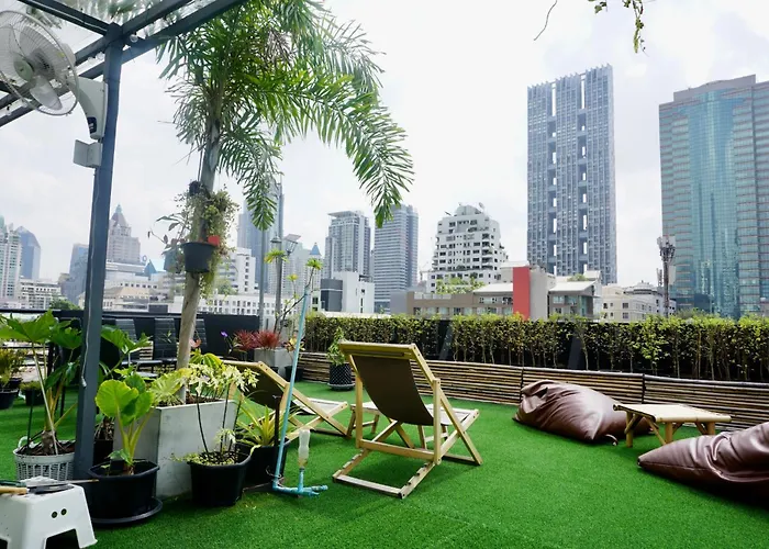 Hash Silom Soi 3 - Hip And Funky With Rooftop View *