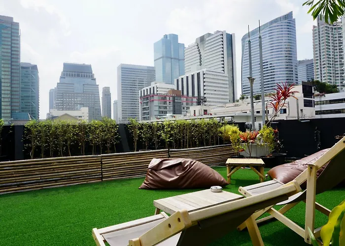 Hash Silom Soi 3 - Hip And Funky With Rooftop View