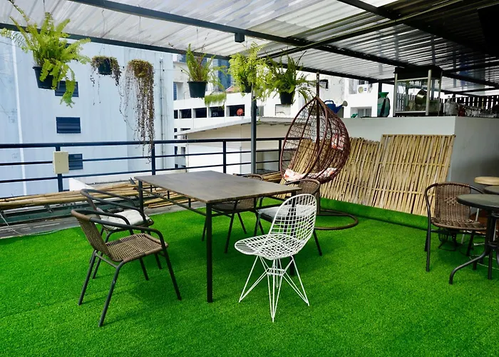 Hash Silom Soi 3 - Hip And Funky With Rooftop View Banguecoque